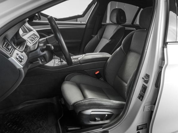 BMW 5 серии VI (F10/F11/F07) Рестайлинг с пробегом 2016 года, цена 2 399 000 рублей, 129181 км, седан, Автокод Объявления