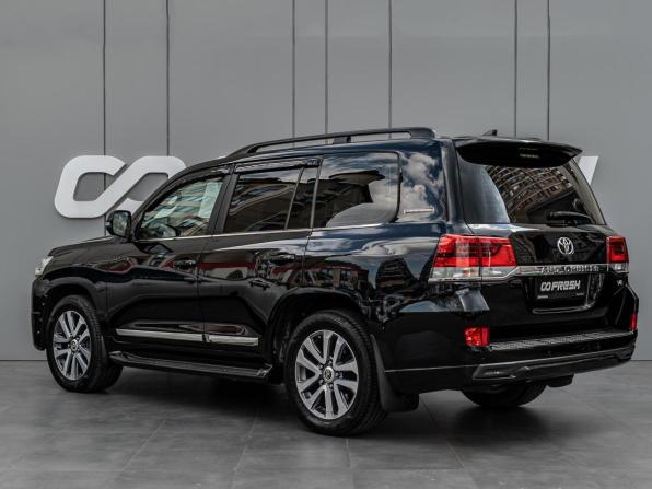 Toyota Land Cruiser 200 Series Рестайлинг 2 с пробегом 2016 года, цена 6 350 000 рублей, 131095 км, внедорожник, Автокод Объявления