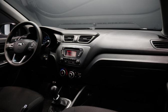 Kia Rio III с пробегом 2013 года, цена 687 000 рублей, 306373 км, седан, Автокод Объявления