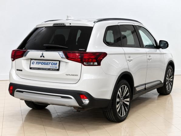 Mitsubishi Outlander III Рестайлинг 3 с пробегом 2018 года, цена 1 930 000 рублей, 144833 км, внедорожник, Автокод Объявления