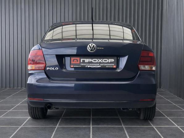 Volkswagen Polo V Рестайлинг с пробегом 2016 года, цена 1 257 000 рублей, 85443 км, седан, Автокод Объявления
