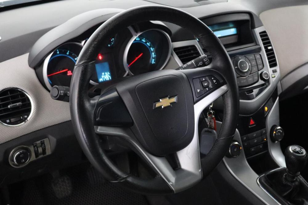 Chevrolet Cruze I Санкт-Петербург  - изображение 8