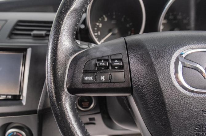 Mazda Axela II с пробегом 2010 года, цена 899 000 рублей, 142000 км, хэтчбек, Автокод Объявления