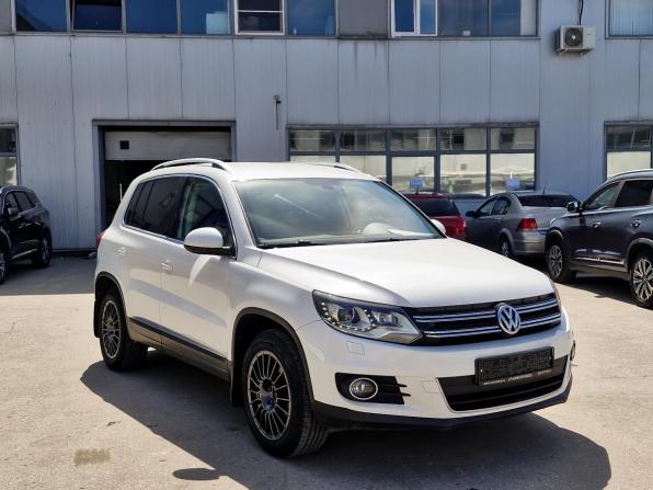 Volkswagen Tiguan I Рестайлинг с пробегом 2013 года, цена 1 539 000 рублей, 137570 км, внедорожник, Автокод Объявления