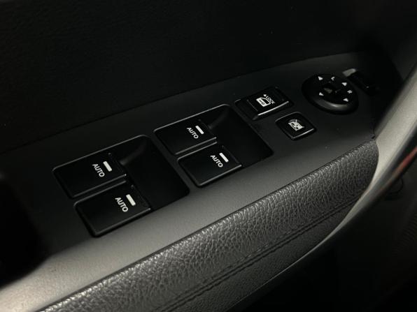 Kia Sorento II Рестайлинг с пробегом 2015 года, цена 1 699 000 рублей, 177000 км, внедорожник, Автокод Объявления