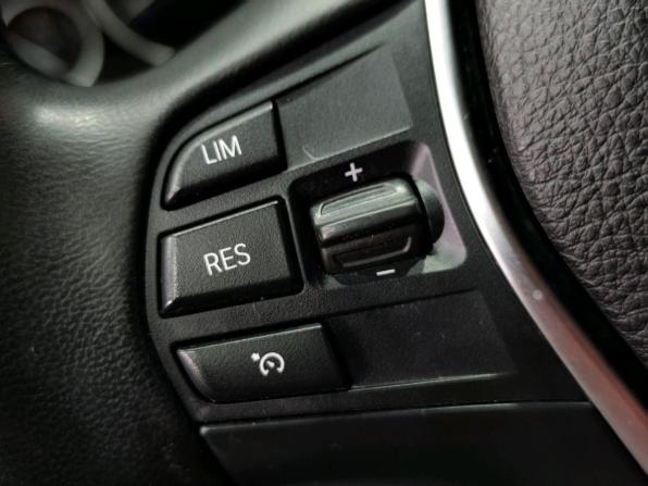BMW 3 серии VI (F3x) Рестайлинг с пробегом 2018 года, цена 2 200 000 рублей, 135411 км, седан, Автокод Объявления