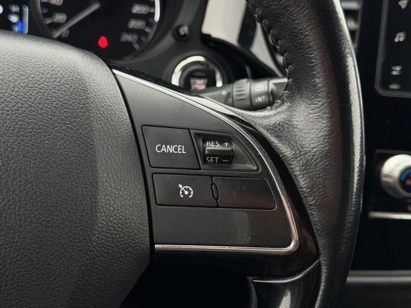 Mitsubishi Outlander III Рестайлинг 3 с пробегом 2020 года, цена 2 250 000 рублей, 120000 км, внедорожник, Автокод Объявления