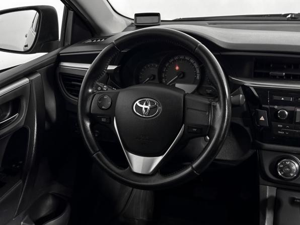 Toyota Corolla XI (E160 E170 E180) с пробегом 2015 года, цена 1 300 000 рублей, 196024 км, седан, Автокод Объявления