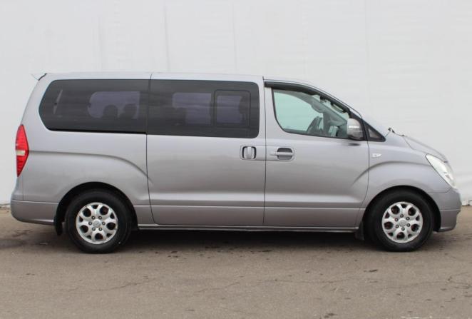 Hyundai Grand Starex I с пробегом 2011 года, цена 1 250 000 рублей, 235122 км, минивэн, Автокод Объявления