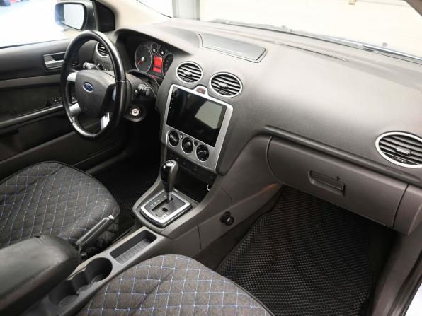Ford Focus II с пробегом 2007 года, цена 450 000 рублей, 303211 км, седан, Автокод Объявления