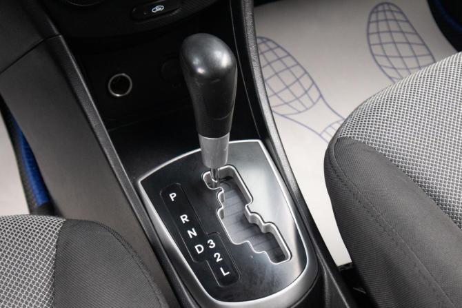 Hyundai Solaris I с пробегом 2013 года, цена 749 000 рублей, 263212 км, седан, Автокод Объявления