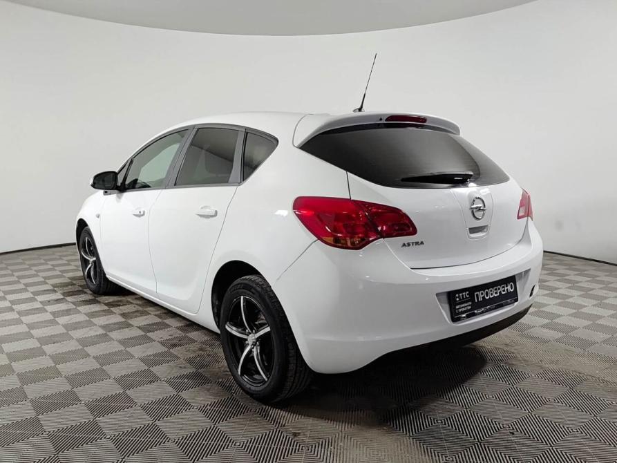 Opel Astra J Уфа  - изображение 8