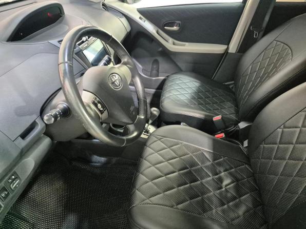 Toyota Yaris II с пробегом 2008 года, цена 601 000 рублей, 174929 км, хэтчбек, Автокод Объявления