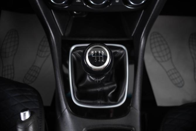 Mazda 6 III (GJ) с пробегом 2013 года, цена 1 029 000 рублей, 246258 км, седан, Автокод Объявления