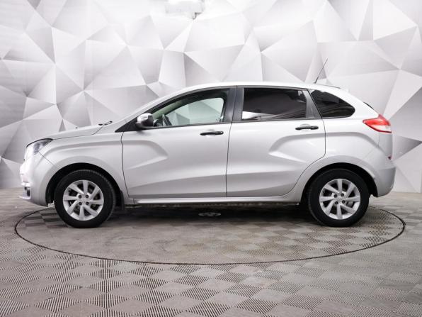 Lada (ВАЗ) XRAY I с пробегом 2019 года, цена 925 000 рублей, 100916 км, хэтчбек, Автокод Объявления