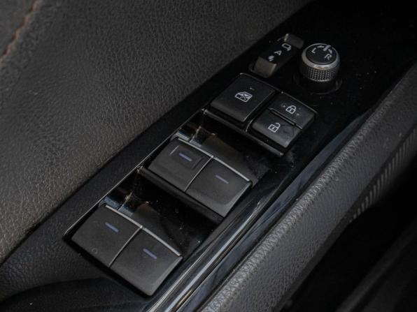 Toyota Camry VIII (XV70) Рестайлинг с пробегом 2022 года, цена 3 260 000 рублей, 66089 км, седан, Автокод Объявления