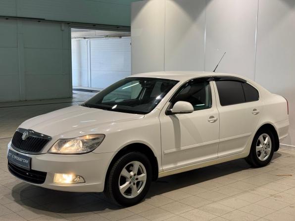 Skoda Octavia II (A5) Рестайлинг с пробегом 2010 года, цена 725 000 рублей, 223000 км, лифтбек, Автокод Объявления
