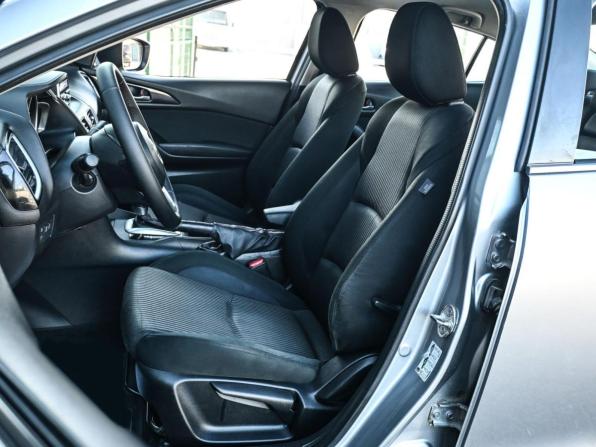Mazda 3 III (BM) с пробегом 2014 года, цена 1 099 000 рублей, 192707 км, седан, Автокод Объявления