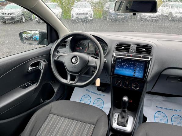 Volkswagen Polo V Рестайлинг с пробегом 2017 года, цена 1 076 200 рублей, 193199 км, седан, Автокод Объявления