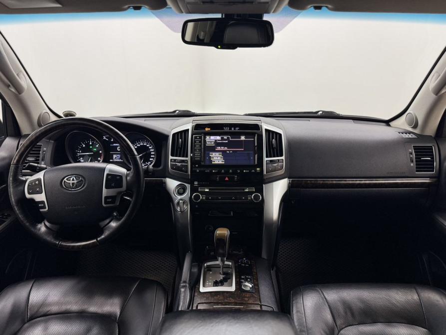 Toyota Land Cruiser 200 Series Рестайлинг 1 Вологда  - изображение 19