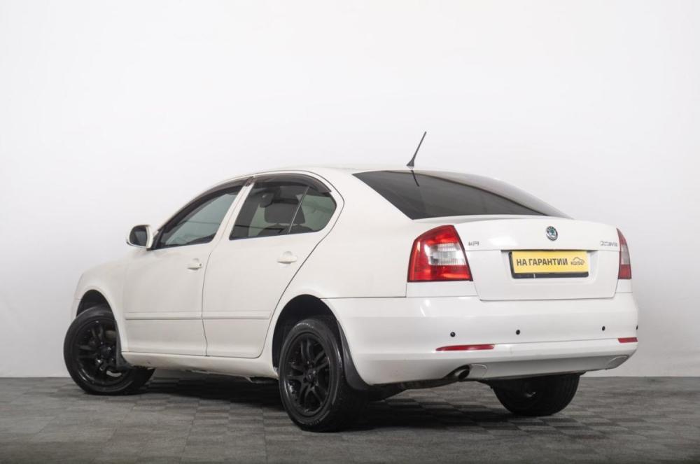 Skoda Octavia II (A5) Томск  - изображение 6