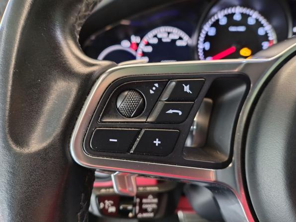 Porsche Cayenne III с пробегом 2019 года, цена 6 990 000 рублей, 126201 км, внедорожник, Автокод Объявления