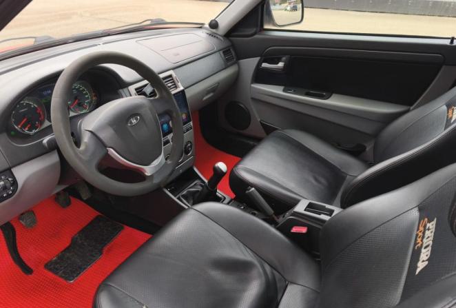 Lada (ВАЗ) Priora I с пробегом 2012 года, цена 315 000 рублей, 199212 км, хэтчбек, Автокод Объявления