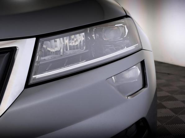 Skoda Karoq I с пробегом 2022 года, цена 2 730 000 рублей, 75528 км, внедорожник, Автокод Объявления