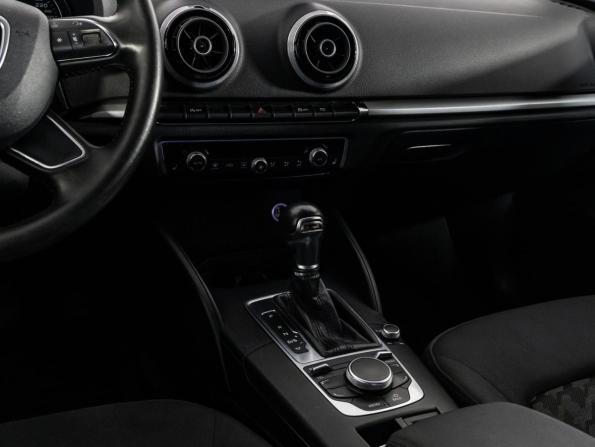 Audi A3 III (8V) с пробегом 2013 года, цена 1 299 000 рублей, 134629 км, хэтчбек, Автокод Объявления