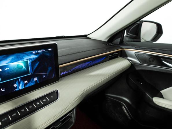 Haval Jolion I Рестайлинг с пробегом 2024 года, цена 2 100 000 рублей, 36000 км, внедорожник, Автокод Объявления