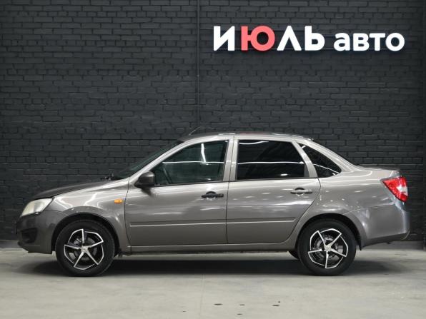 Lada (ВАЗ) Granta I с пробегом 2015 года, цена 350 000 рублей, 170459 км, седан, Автокод Объявления