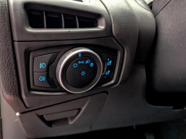 Ford Focus III Рестайлинг с пробегом 2017 года, цена 1 050 000 рублей, 135787 км, хэтчбек, Автокод Объявления