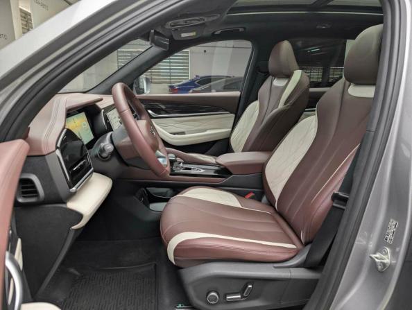 Geely Monjaro I с пробегом 2023 года, цена 3 449 000 рублей, 40245 км, внедорожник, Автокод Объявления