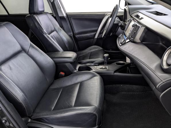 Toyota RAV4 IV (XA40) с пробегом 2014 года, цена 1 740 000 рублей, 211325 км, внедорожник, Автокод Объявления