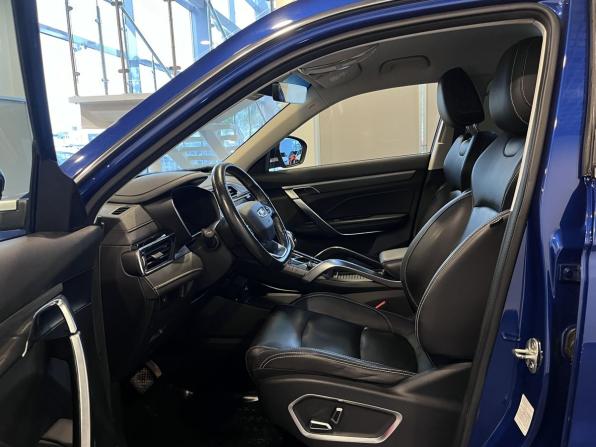 Geely Atlas Pro с пробегом 2022 года, цена 1 880 000 рублей, 120655 км, внедорожник, Автокод Объявления