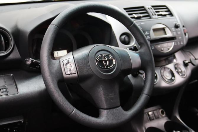 Toyota RAV4 III (XA30) с пробегом 2007 года, цена 1 085 850 рублей, 241901 км, внедорожник, Автокод Объявления