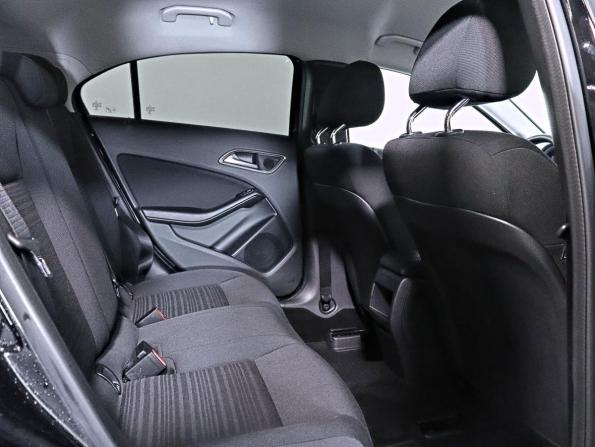 Mercedes-Benz A-Класс III (W176) Рестайлинг с пробегом 2016 года, цена 1 510 000 рублей, 69000 км, хэтчбек, Автокод Объявления