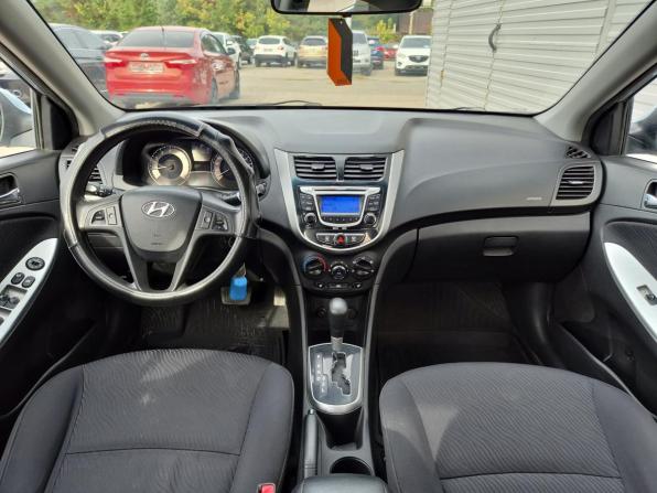 Hyundai Solaris I с пробегом 2011 года, цена 797 000 рублей, 178895 км, седан, Автокод Объявления