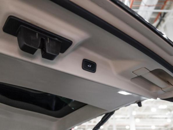 Land Rover Range Rover IV с пробегом 2015 года, цена 4 990 000 рублей, 165457 км, внедорожник, Автокод Объявления
