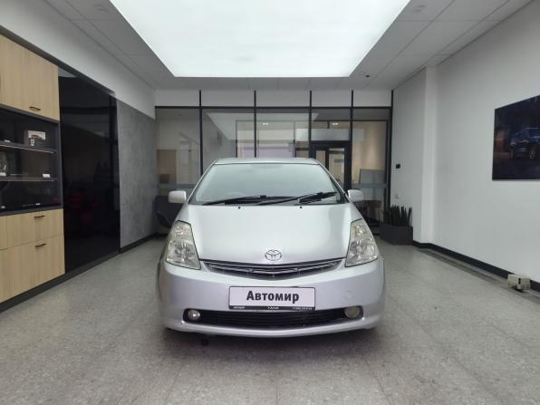 Toyota Prius II Рестайлинг (XW20) с пробегом 2007 года, цена 550 000 рублей, 450395 км, лифтбек, Автокод Объявления