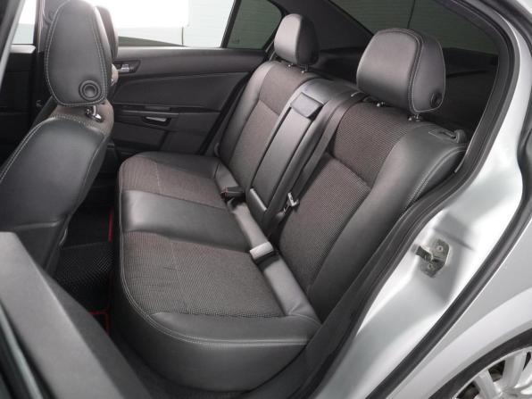 Opel Astra H Рестайлинг с пробегом 2010 года, цена 549 000 рублей, 278902 км, седан, Автокод Объявления