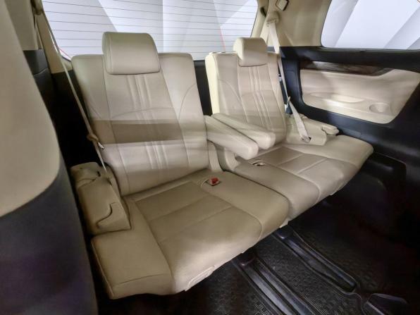 Toyota Alphard III Рестайлинг с пробегом 2019 года, цена 3 899 000 рублей, 248209 км, минивэн, Автокод Объявления