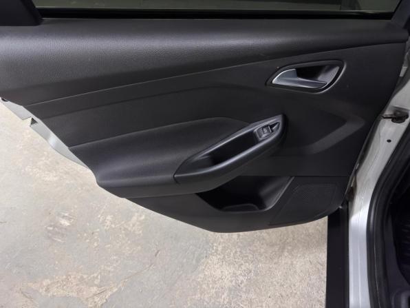 Ford Focus III с пробегом 2012 года, цена 596 000 рублей, 242121 км, универсал, Автокод Объявления
