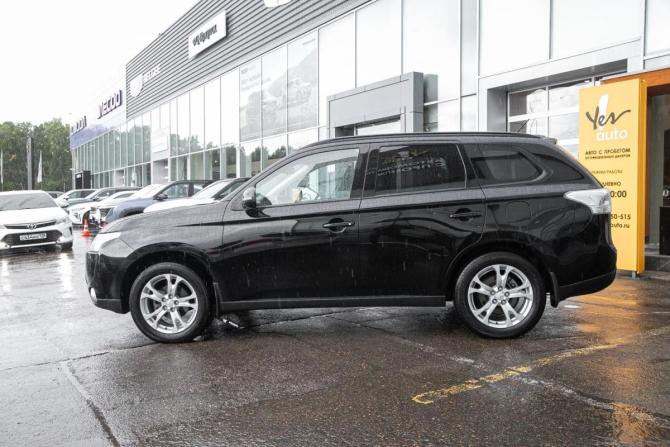 Mitsubishi Outlander III с пробегом 2013 года, цена 1 298 000 рублей, 228300 км, внедорожник, Автокод Объявления
