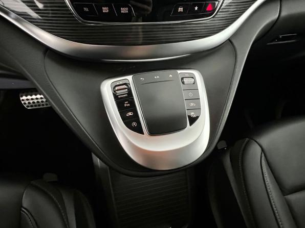 Mercedes-Benz V-Класс III (W447) Рестайлинг с пробегом 2021 года, цена 5 200 000 рублей, 135940 км, минивэн, Автокод Объявления