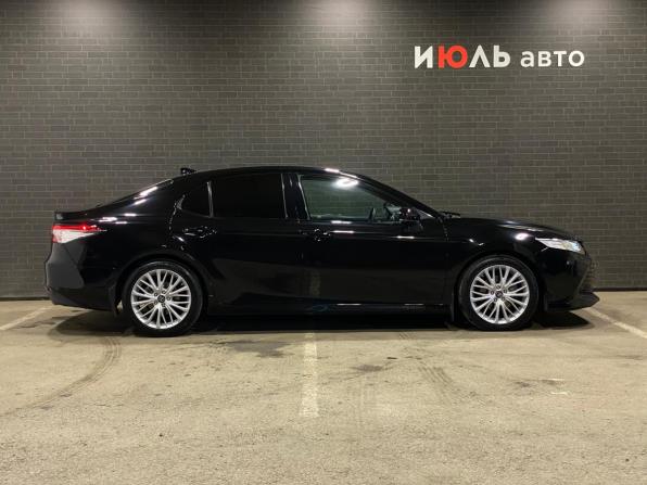 Toyota Camry VIII (XV70) с пробегом 2018 года, цена 2 549 000 рублей, 134869 км, седан, Автокод Объявления