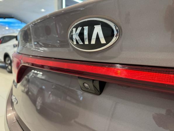 Kia Rio IV с пробегом 2018 года, цена 1 214 000 рублей, 151000 км, седан, Автокод Объявления