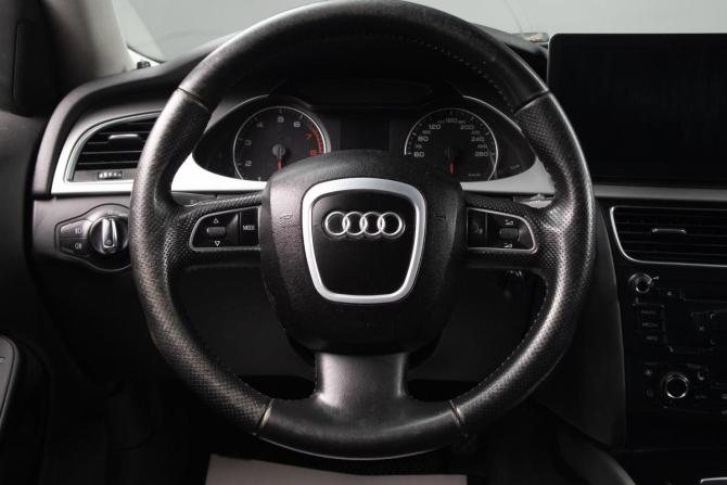 Audi A4 IV (B8) с пробегом 2009 года, цена 569 000 рублей, 309000 км, седан, Автокод Объявления