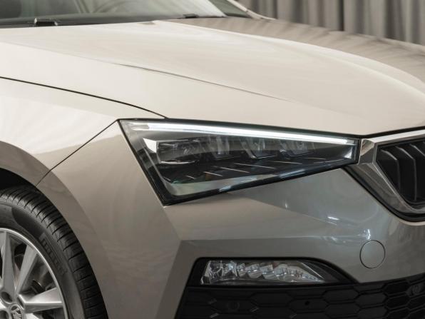 Skoda Rapid II с пробегом 2021 года, цена 1 740 000 рублей, 68861 км, лифтбек, Автокод Объявления