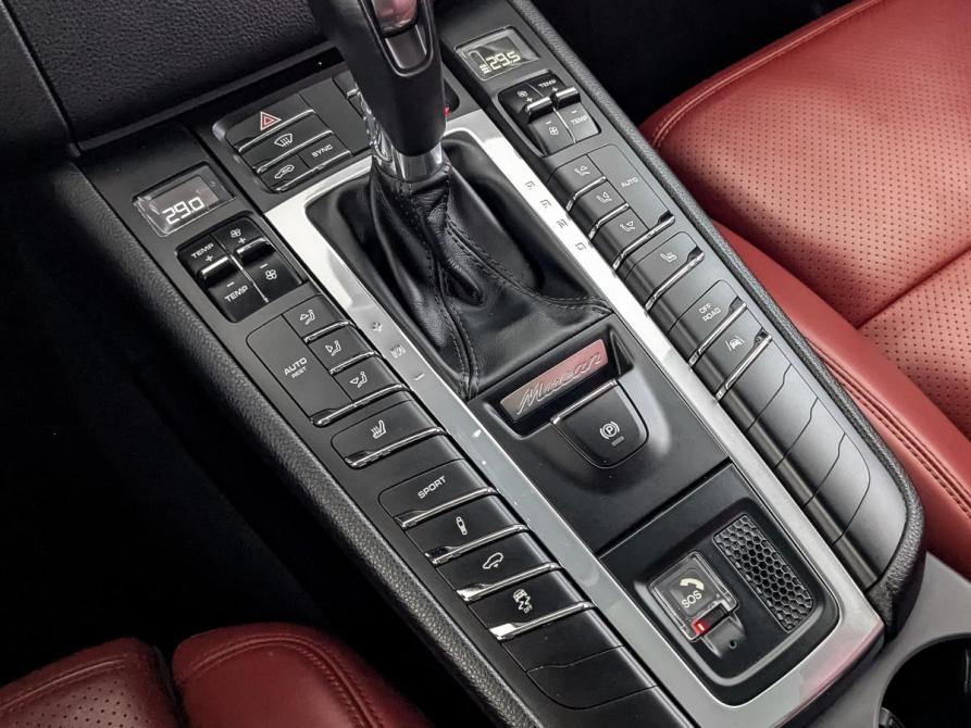 Porsche Macan I Москва  - изображение 21